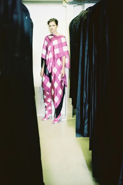 Look 3