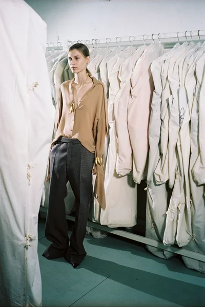 Look 14