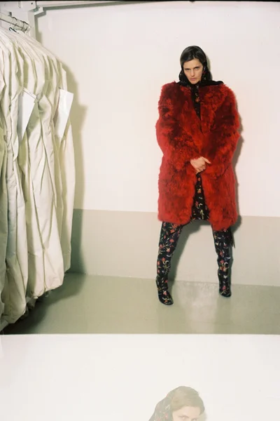 Look 19