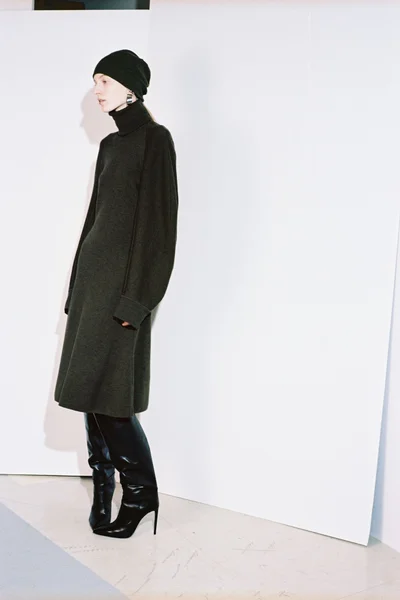 Look 25