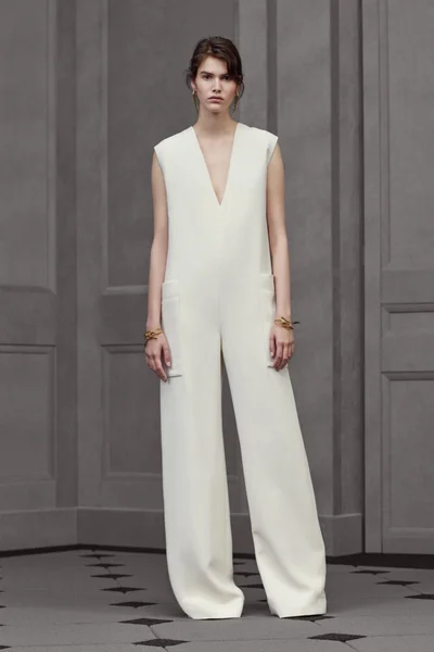 Look 3