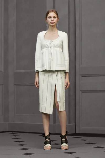 Look 14