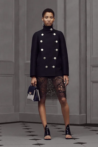 Look 17