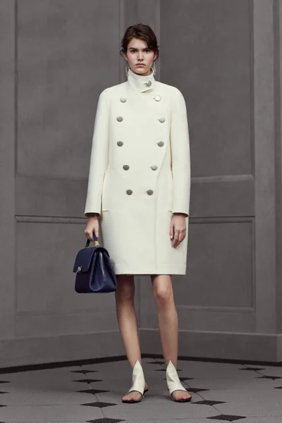 Look 19
