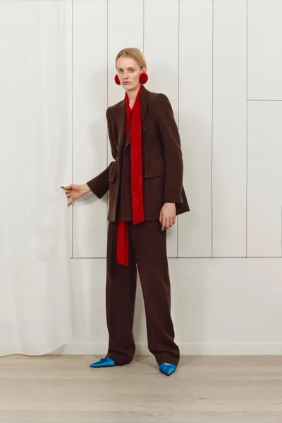 Look 1