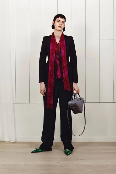 Look 3