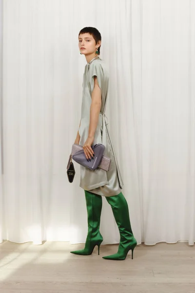 Look 4