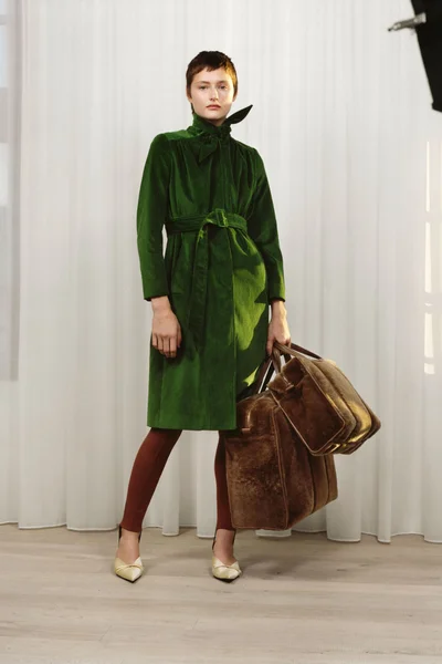 Look 19