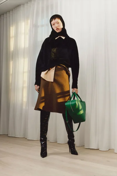Look 22