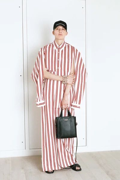Look 3