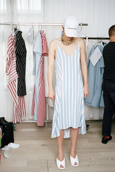Look 11