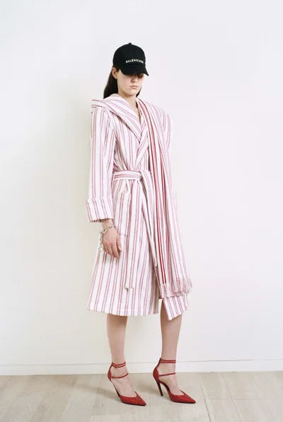 Look 12