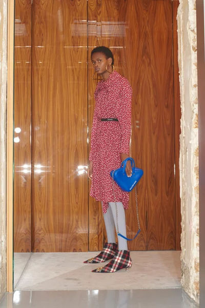Look 5