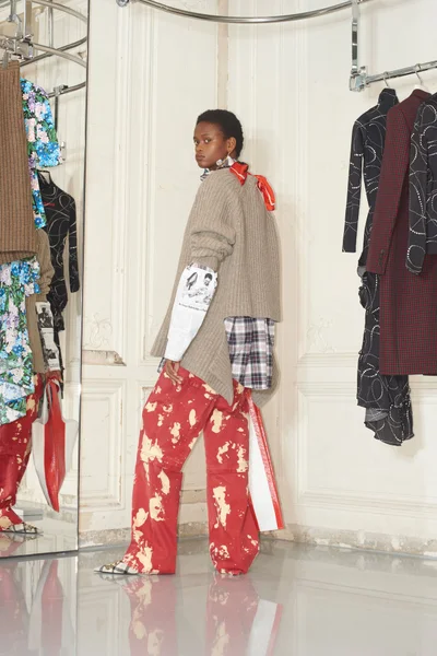Look 36