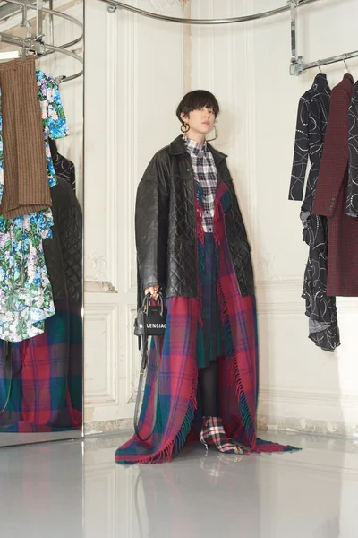 Look 43