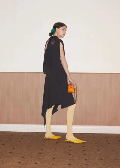 Look 8