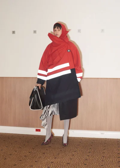 Look 18