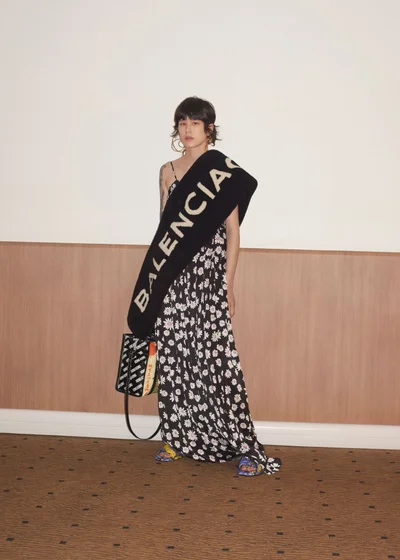Look 28
