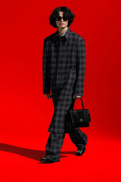 Look 14