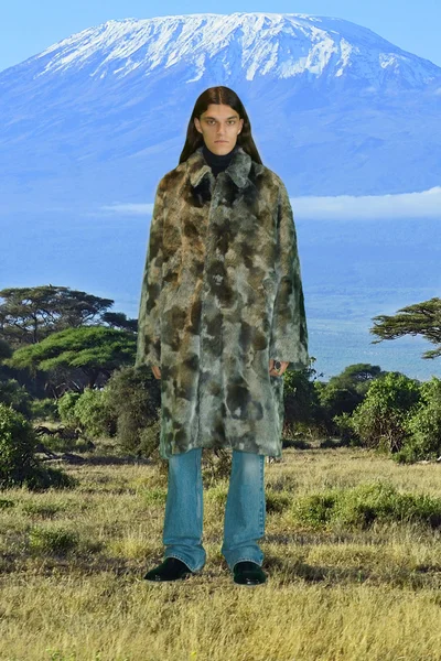 Look 11