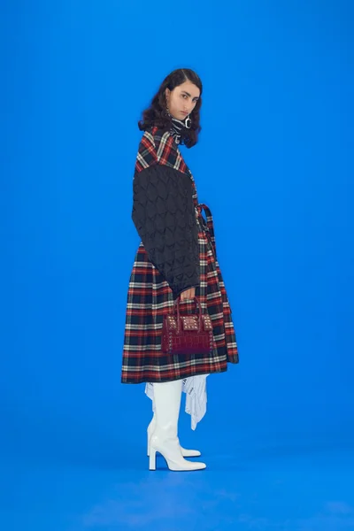 Look 17