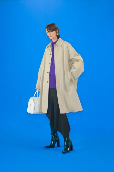 Look 25