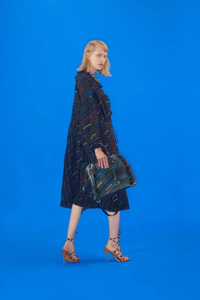 Look 30