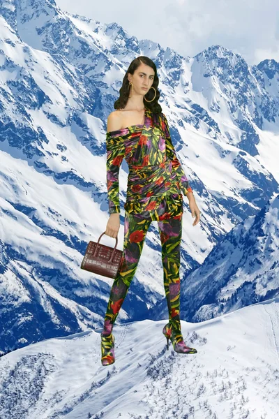 Look 50