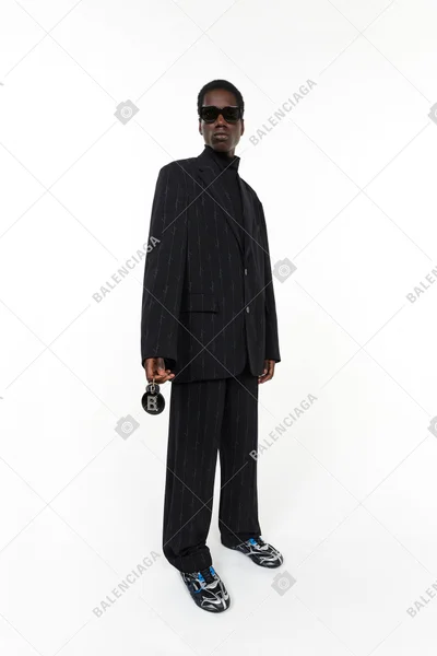 Look 3