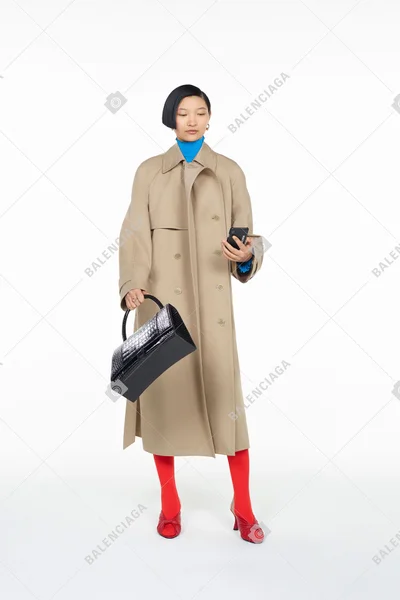 Look 16