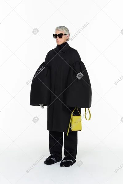 Look 18