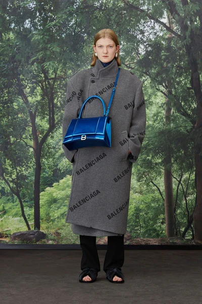Look 1
