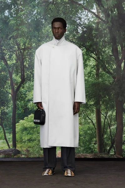 Look 7