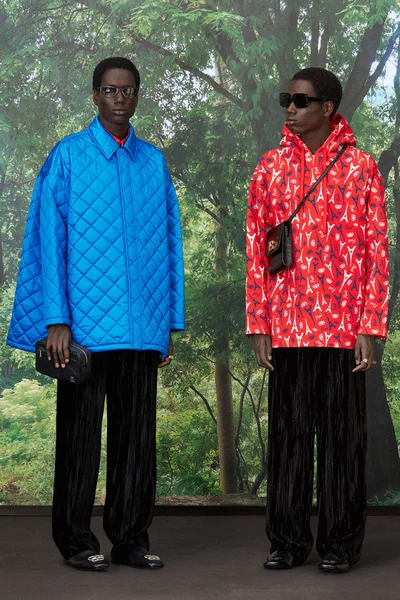 Look 10