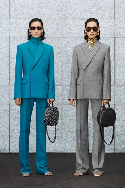 Look 14