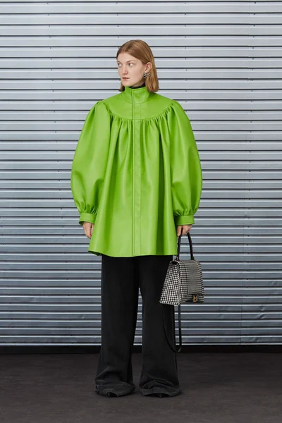 Look 27