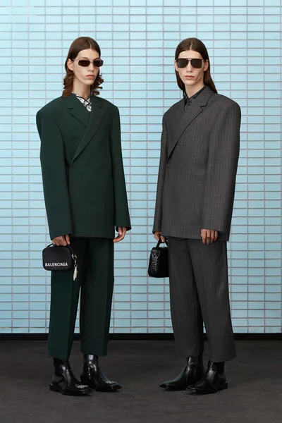 Look 35