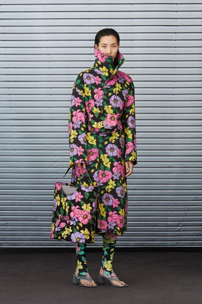 Look 48