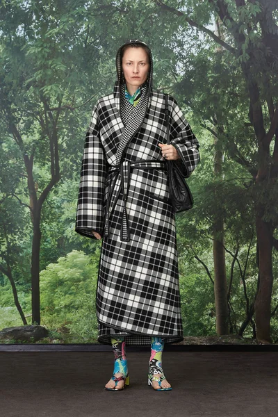 Look 50