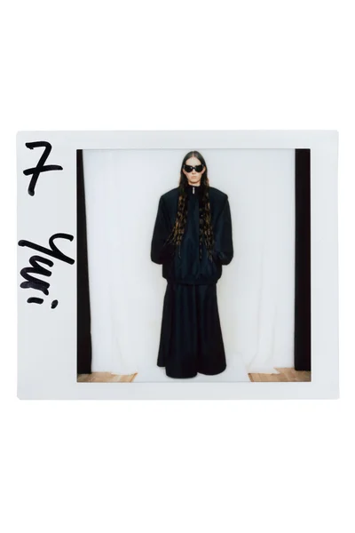 Look 7
