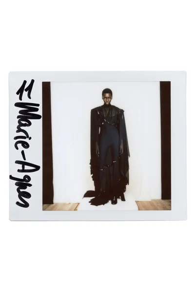 Look 11