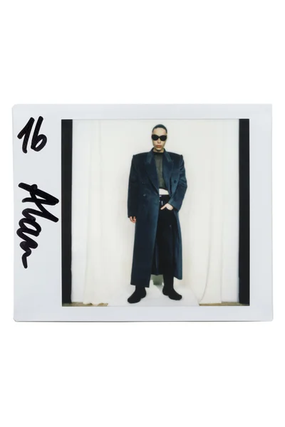 Look 16
