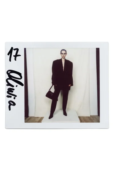 Look 17