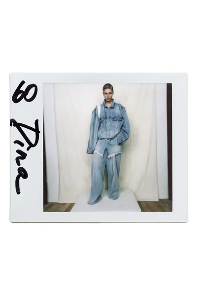 Look 60