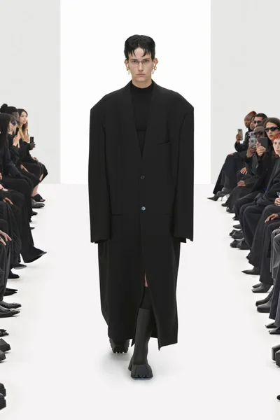 Look 2