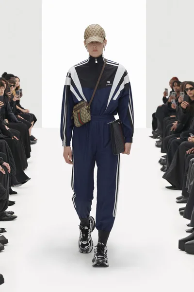 Look 20