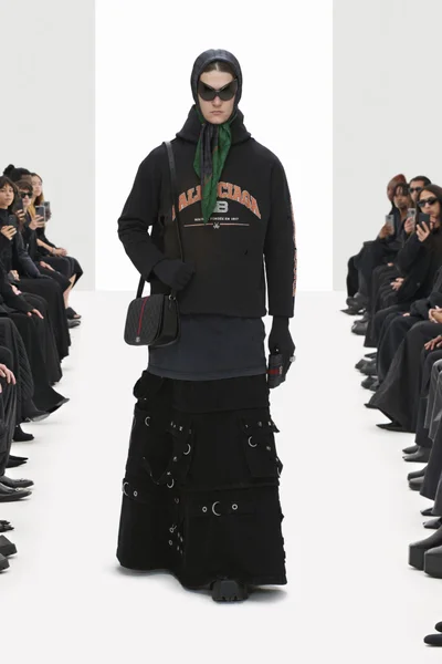 Look 26