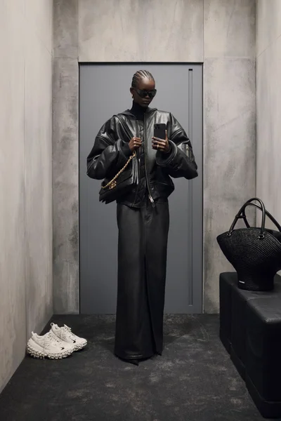 Look 3