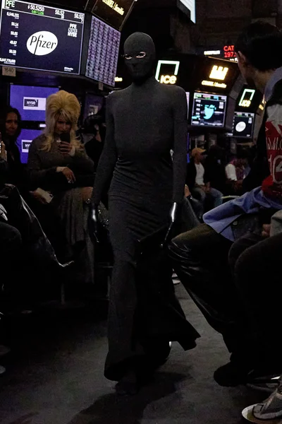 Look 5