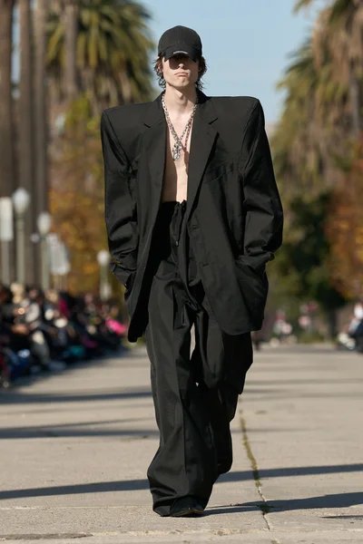 Look 53